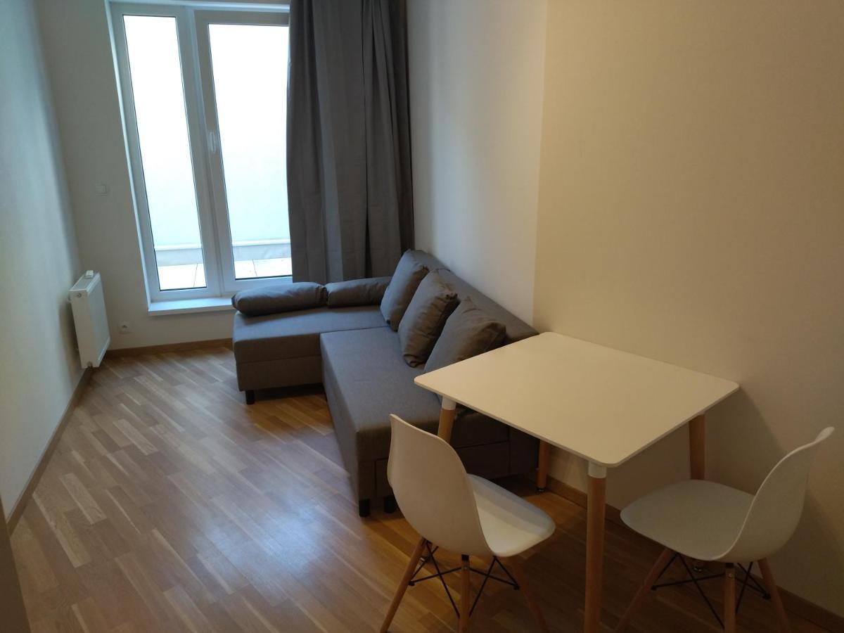 Brand New One Bedroom Apartment #54 In Brand New Building With Free Parking 프라하 외부 사진