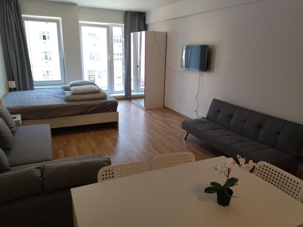 Brand New One Bedroom Apartment #54 In Brand New Building With Free Parking 프라하 외부 사진